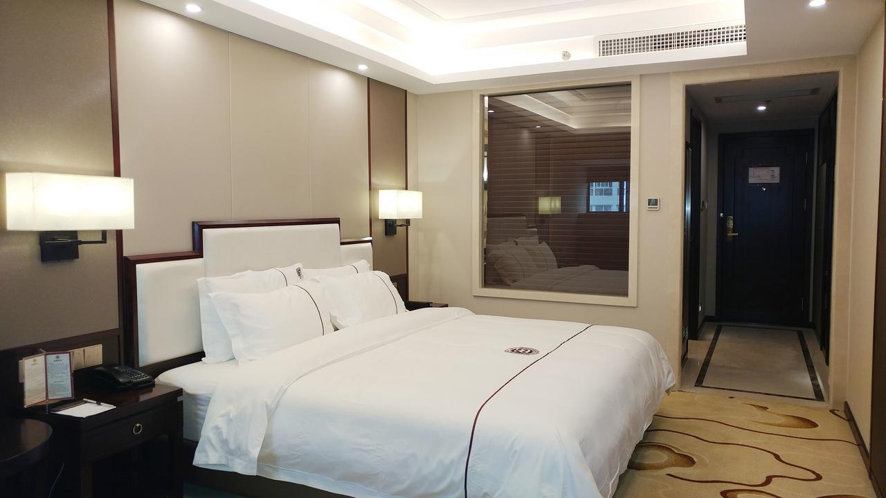 Guilin Tailian Hotel Bagian luar foto